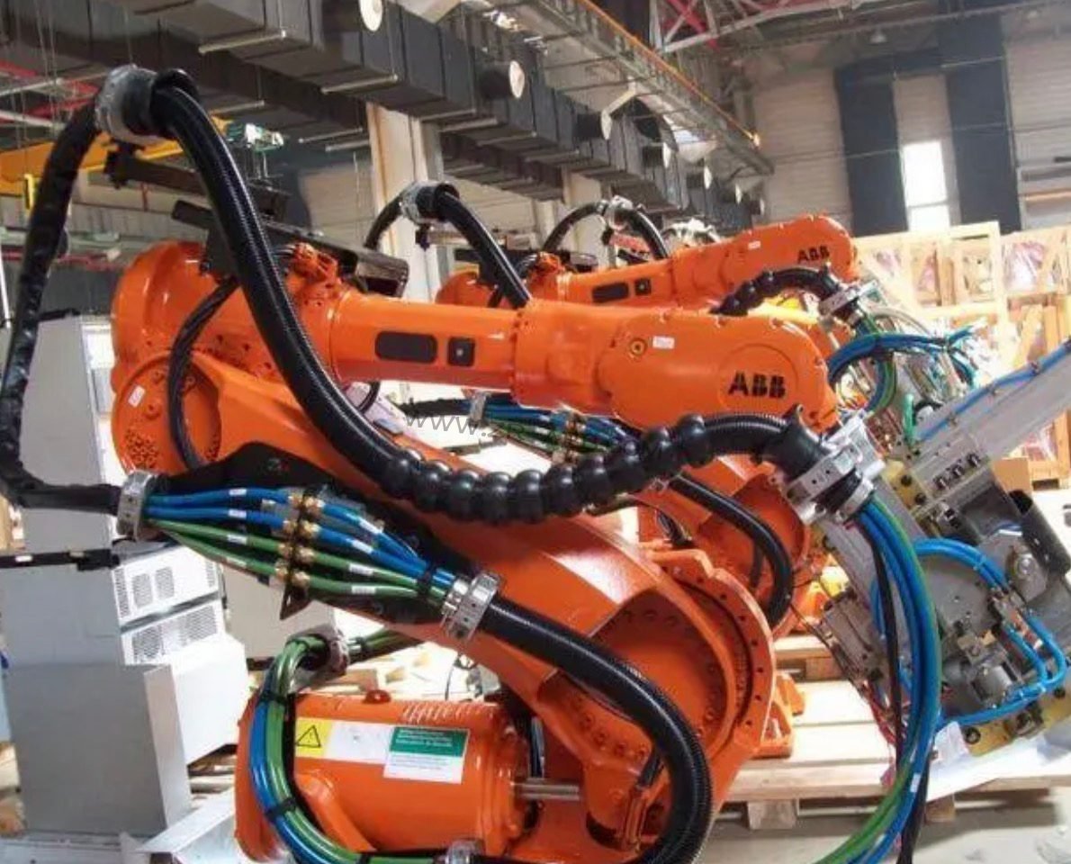 ABB�Cе�־S���P(gu��n)��(ji��)�c�����\��