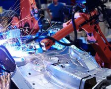 ABB弧焊機(jī)器人汽車底盤焊接節(jié)氣裝置